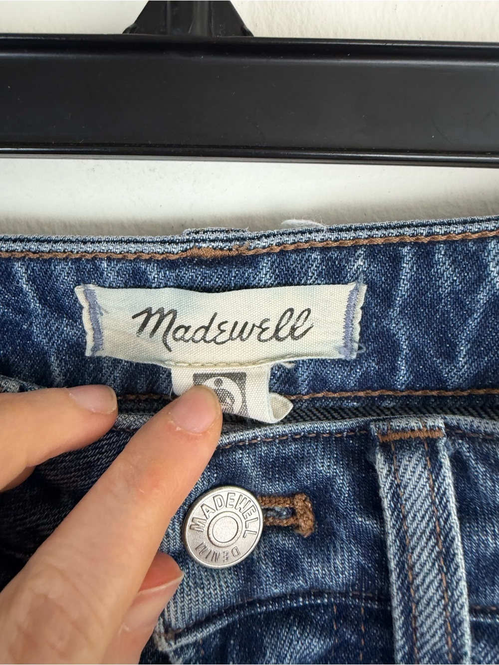 Madewell The Curvy Perfect Vintage Jeans Size 27 - Picture 3 of 7